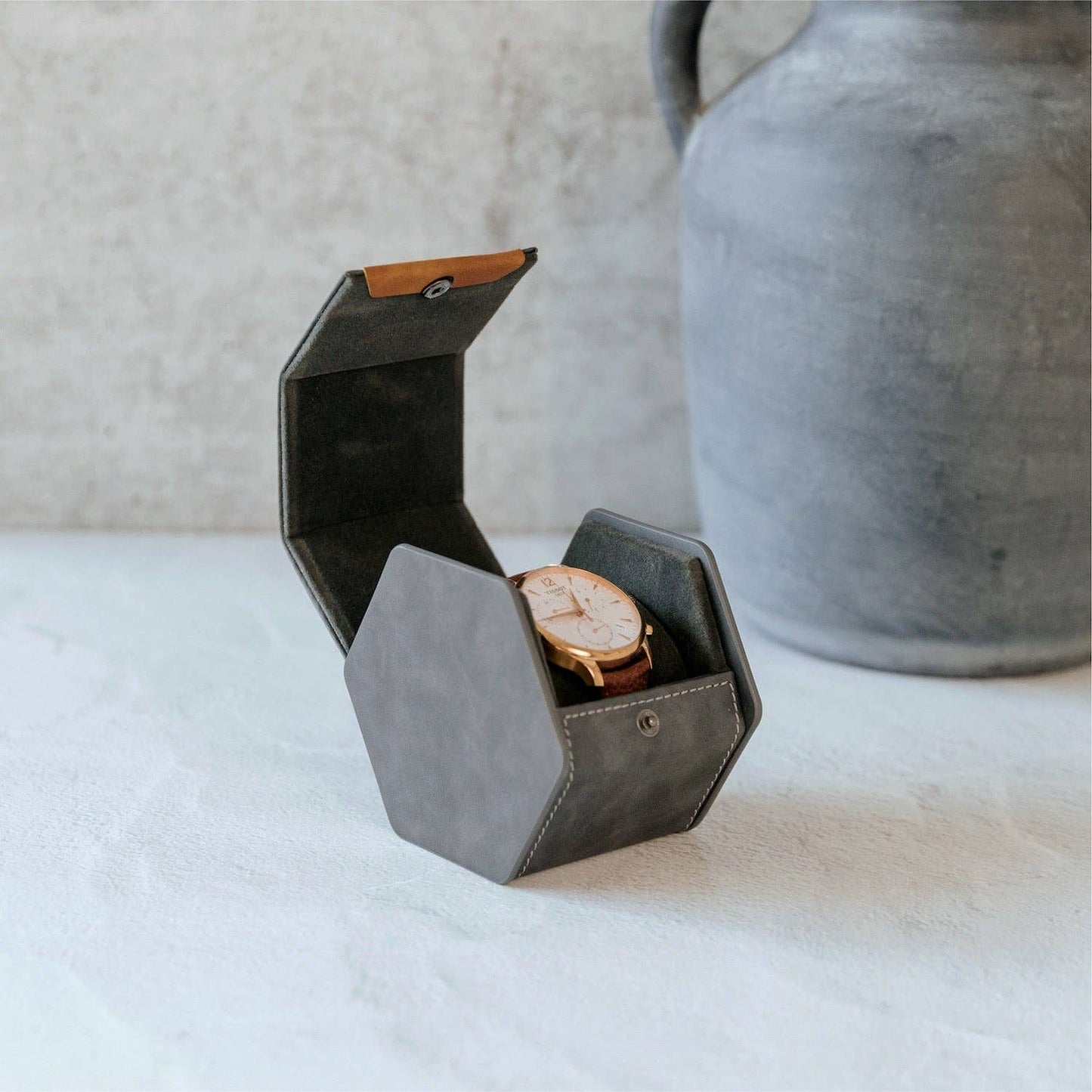 1-Slot Travel Watch Roll - Gray